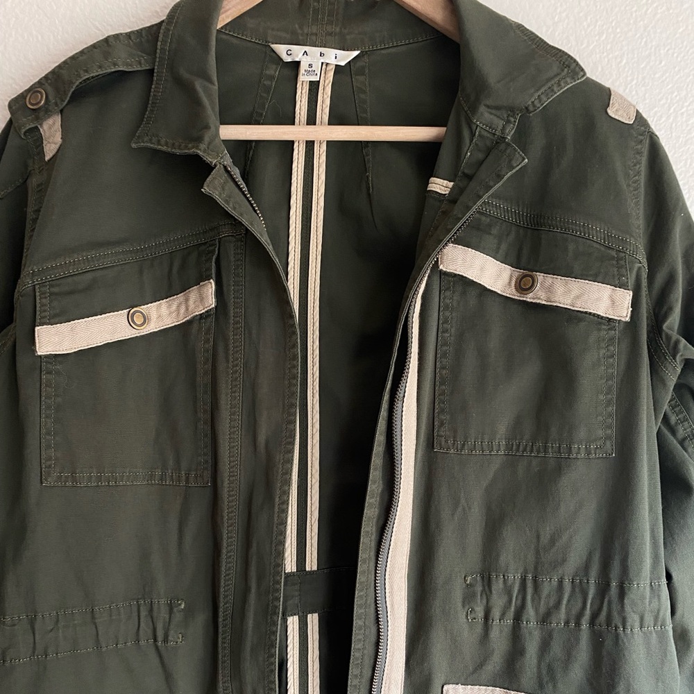 Jacket Size S - Picture 3 of 7